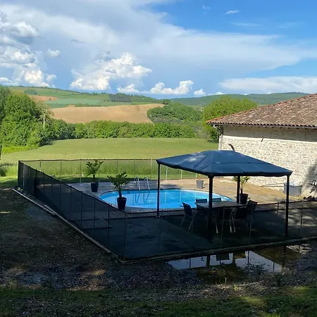 Maison De 4 Avec Piscine Privee Jacuzzi Et Jardin Clos A De Quercy