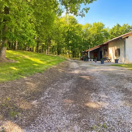 Maison Charmante A Avec Piscine Privee Puygaillard-de-Quercy