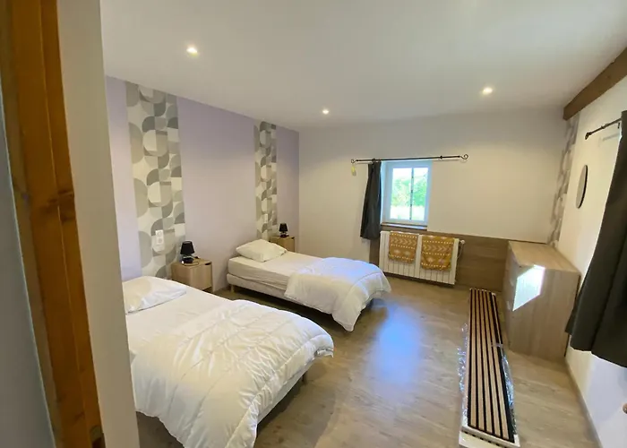 Maison Charmante à Avec Piscine Privée Casa vacanze